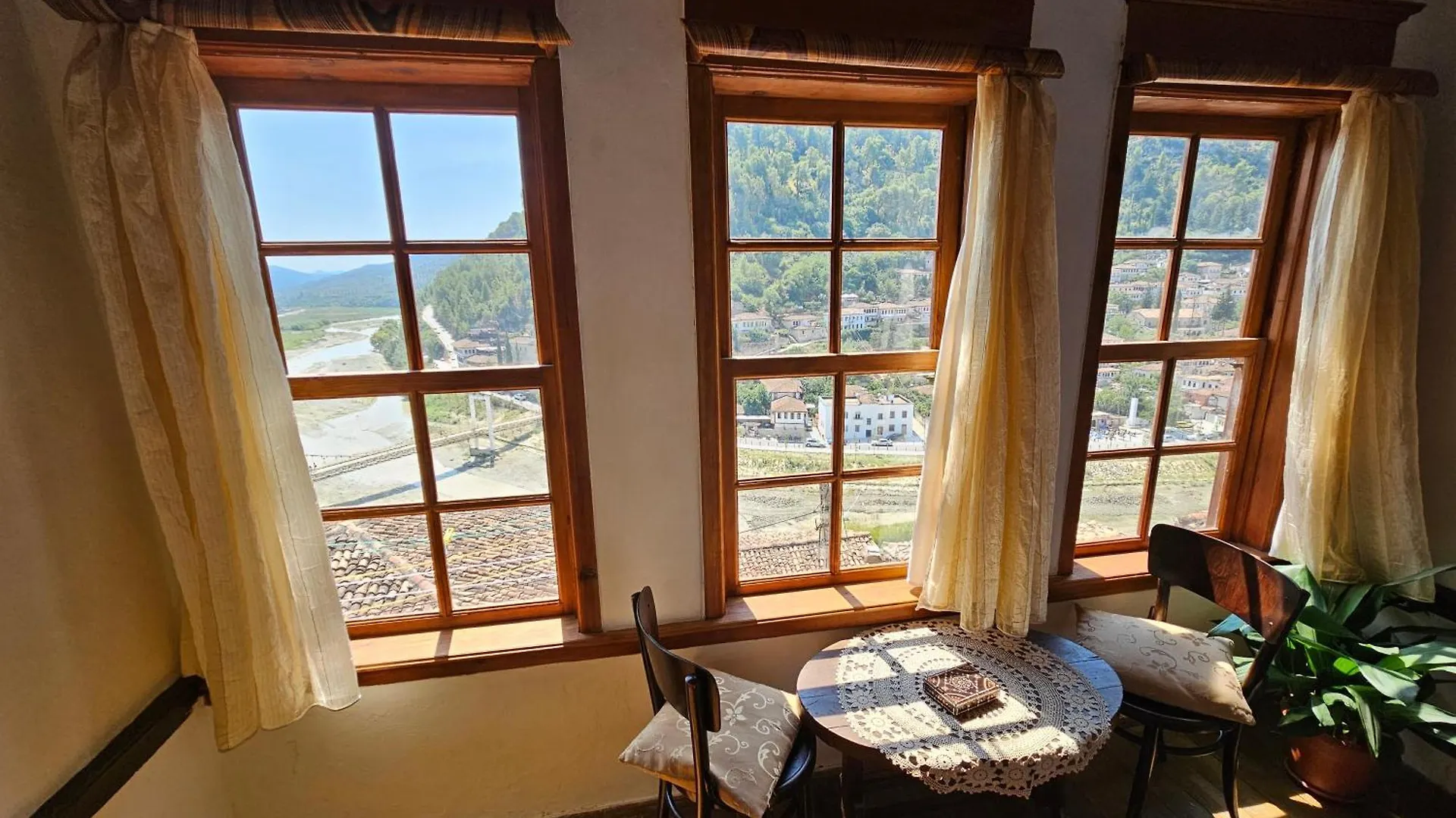 Guest House Panorama Berat 0*,