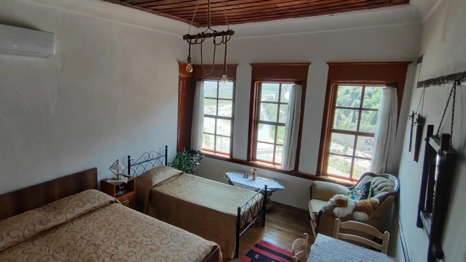 Guest House Panorama Berat Bed and breakfast
